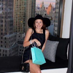 Meet your Posher, London